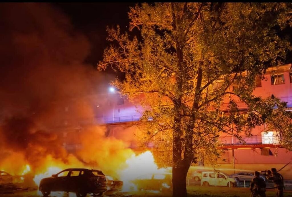 Fresh Russian attacks on Ukraine leave at least six dead and 13 wounded