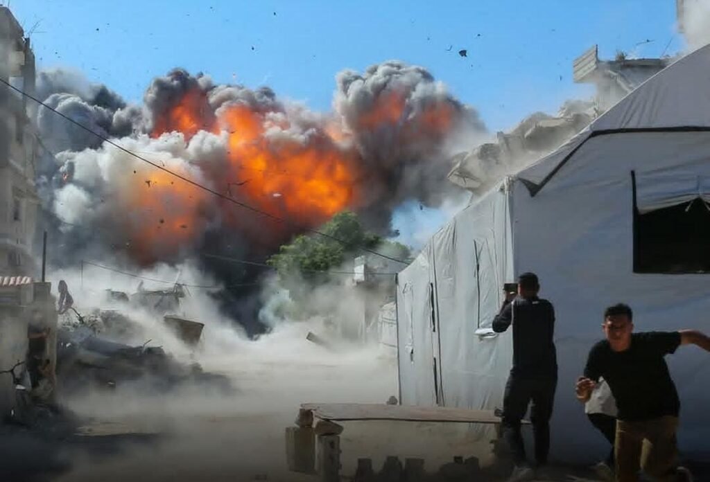 Continued Israeli attacks on Gaza; three Palestinians killed and 15 others injured