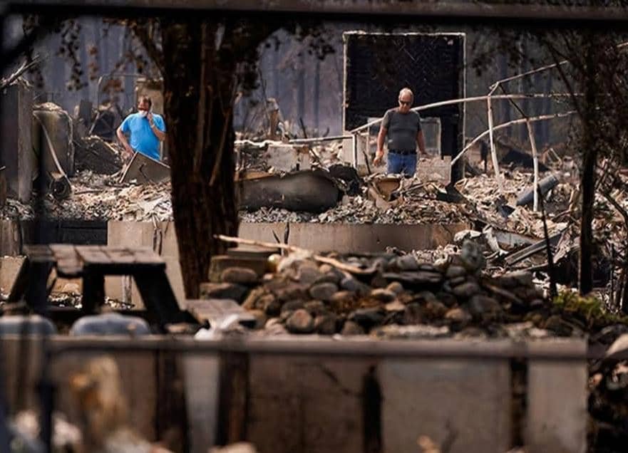 Thousands Displaced as Massive Wildfires Sweep Through Spokane, Washington