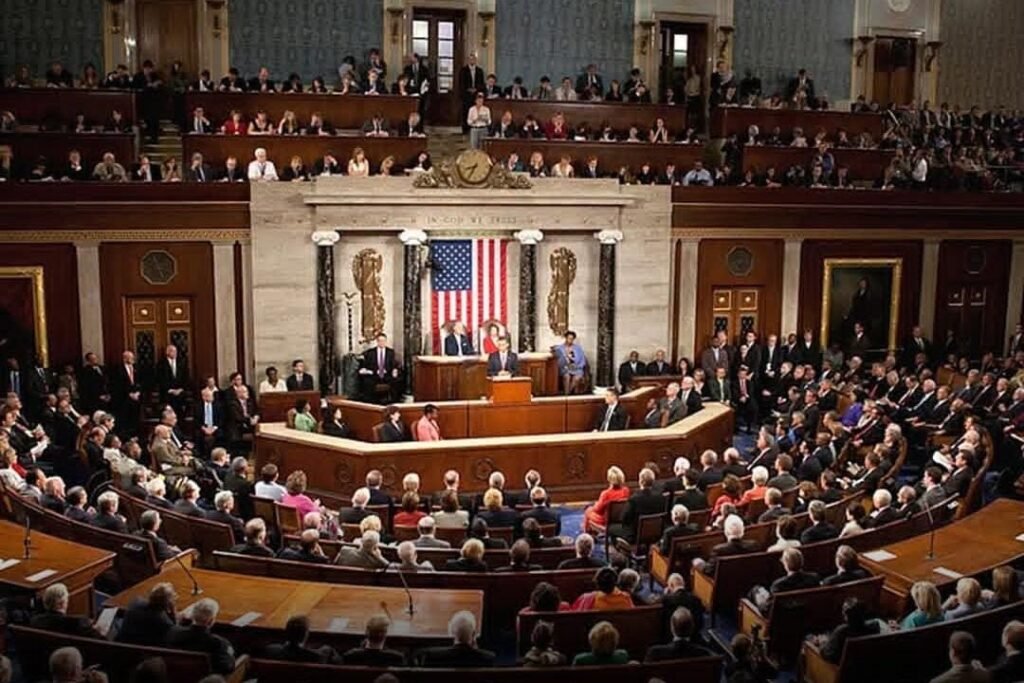 U.S. Senate Approves Bill to Tighten Sanctions on Russia