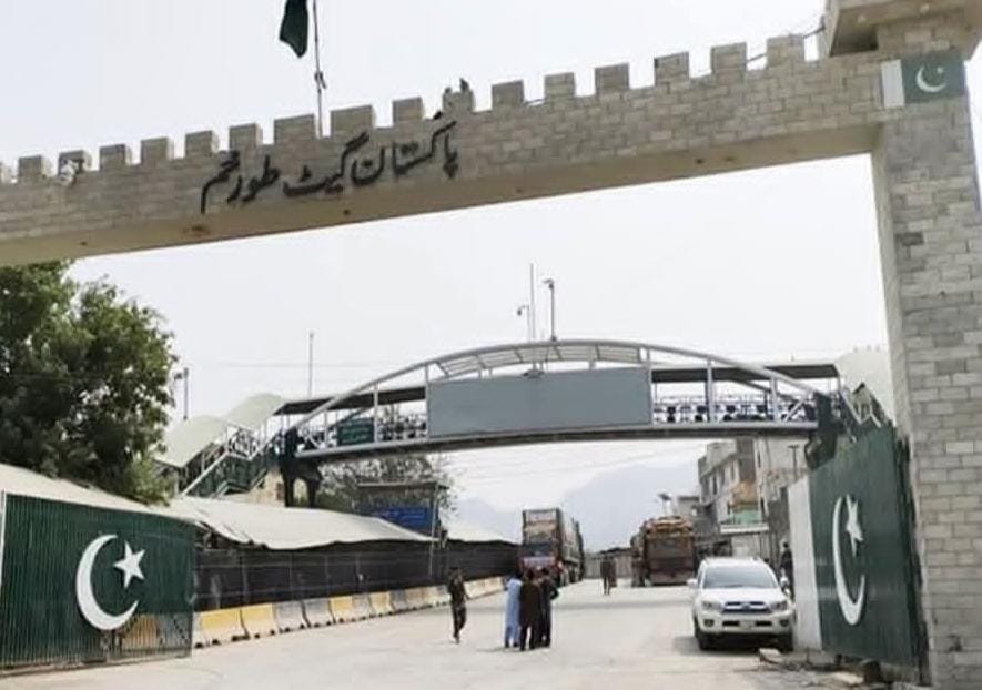 Alokozay: Torkham Border Still Closed to Trade and Travel