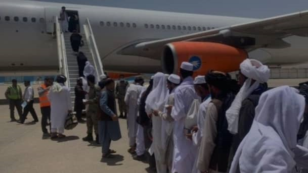 له سعودي عربستان څخه د افغان حاجیانو لومړنۍ قافله نن کابل ته رسېدلي