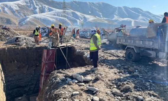 د پلخمري څخه تر کابل پورې دبرښنا لېږد مزي د رغولو چارې ۷۳ سلنه بشپړې شوې دي