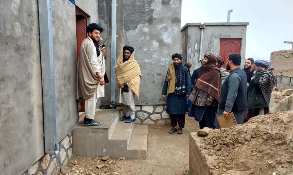 په فاریاب کې ۱۲۴ اړمنو کورنیو ته سرپناوې جوړې شوې