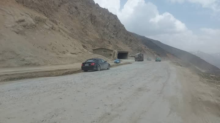 د سالنګ لویې لارې د پاتې برخو د بیا رغونې کارونه بېرته پیلېږي