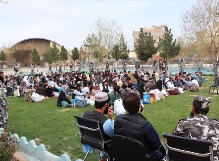 په هرات کې د کوچني اختر په مناسبت ۲۰۷ بندیان خوشې شول