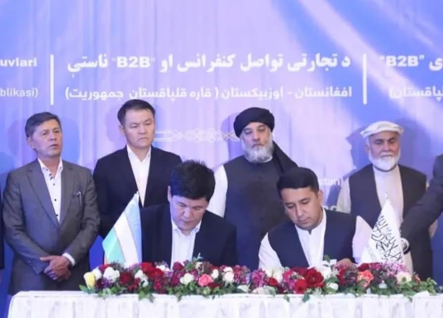 افغانستان او قرهقالپاقستان د ۱۰۰ میلیونه ډالرو ۱۳ سوداګریز تړونونه لاسلیک کړل