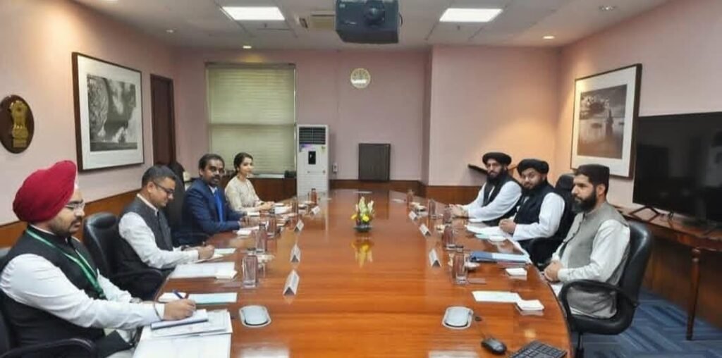 افغانستان او هند د سیاسي او اقتصادي همکاریو پر پراختیا خبرې وکړې