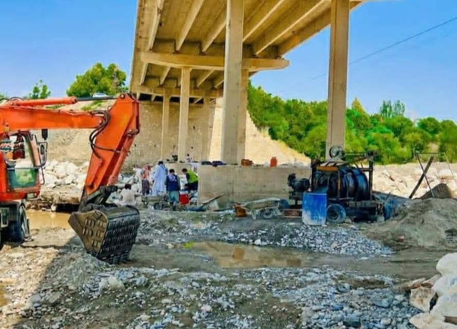 د کندوز د چغې او آقتاش پلونو رغنیزه پروژه ۸۷ سلنه بشپړه شوه