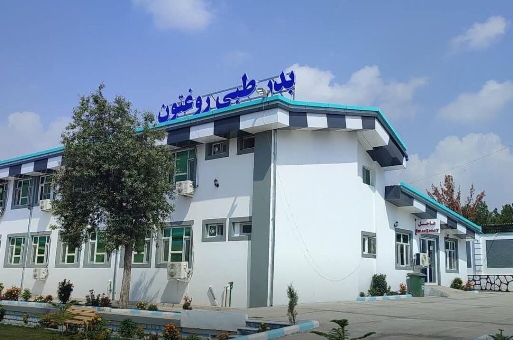 په خوست کې د یو میلیون ډالرو په لګښت ۵۰ بستریز روغتون پرانیستل شو