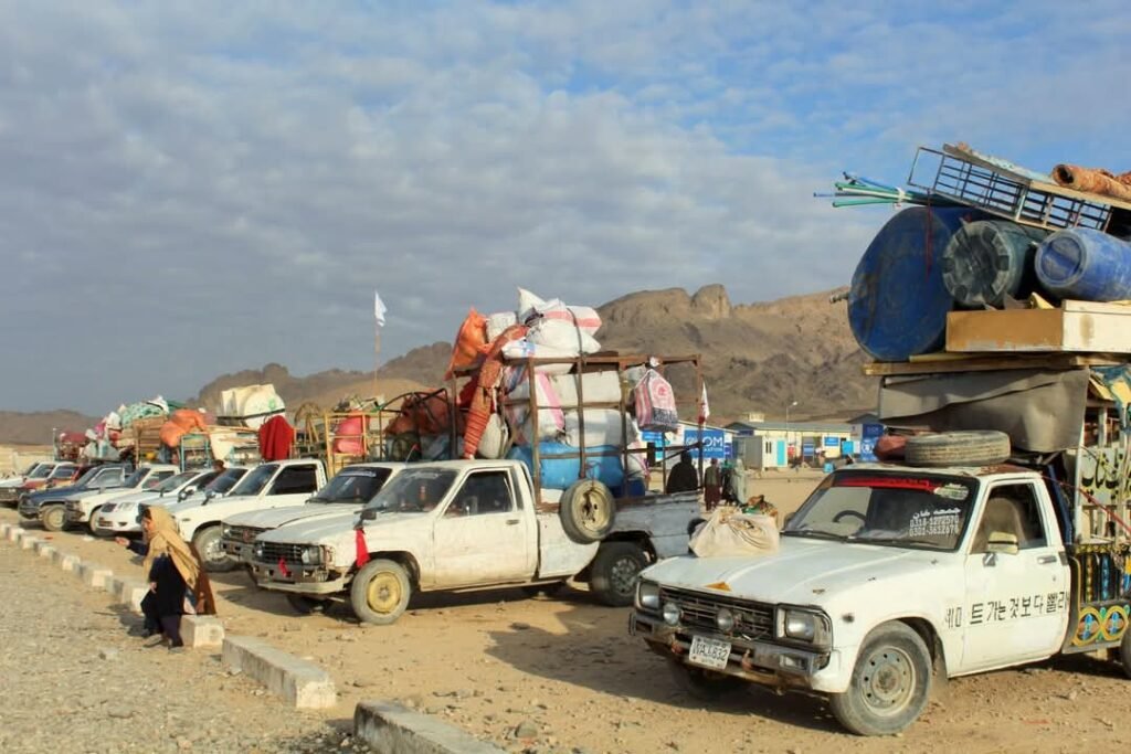 بیش از ۹۰۰ خانواده مهاجر افغان به کشور بازگشتهاند