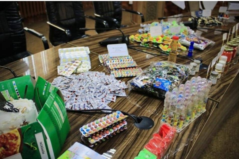 استفادهی مواد خوراکی بیکیفیت؛ وزارت صحت: در یک سال ۳۰۶ تن جان باخته اند