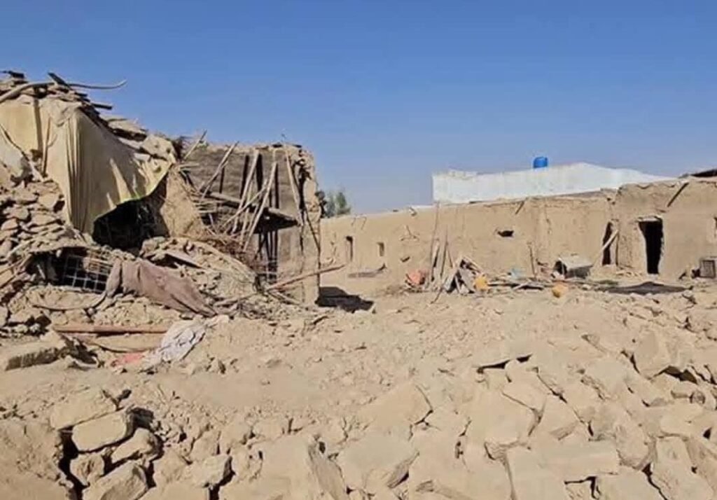 فصیح الدین فطرت: حملات پاکستان بر خاک افغانستان غیرقابل تحمل است