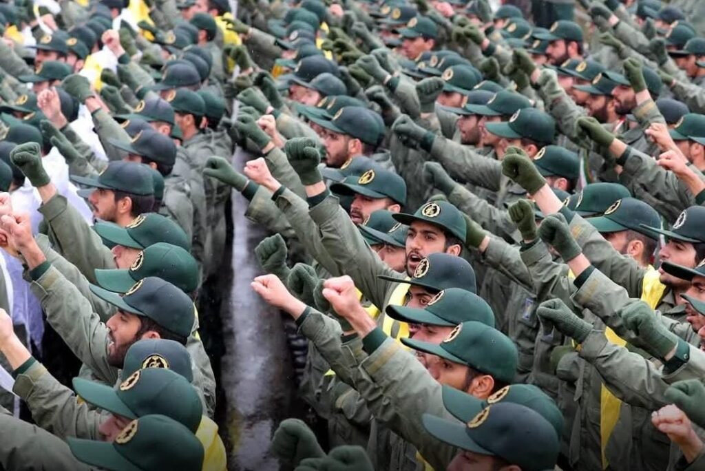 سپاه ایران به کشورهای میزبان نیروهای امریکا هشدار داد