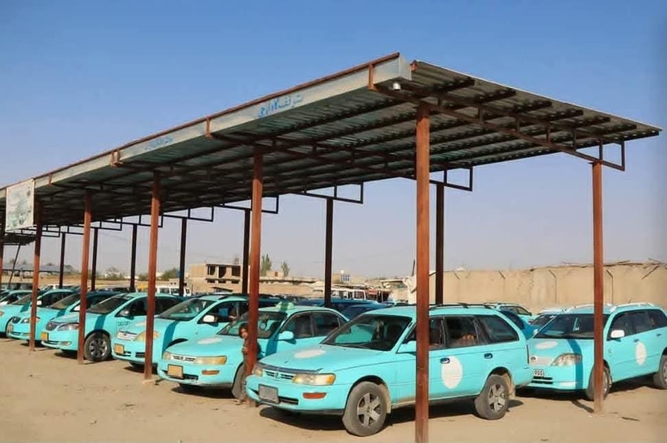 ترمینل شمال کندز روزانه به حدود ۳۰۰ موتر خدمات ترانسپورتی ارائه میکند